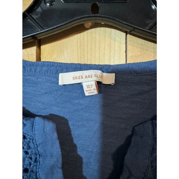 Skies are Blue Blue Shirt - Picture 2 of 5